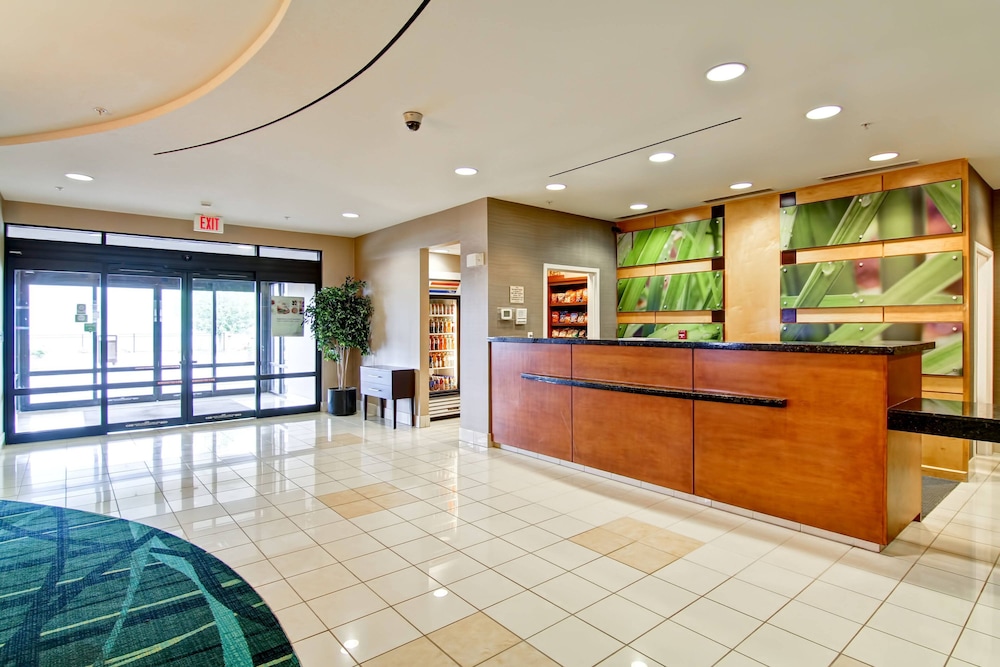 Springhill Suites By Marriott Erie 7/39