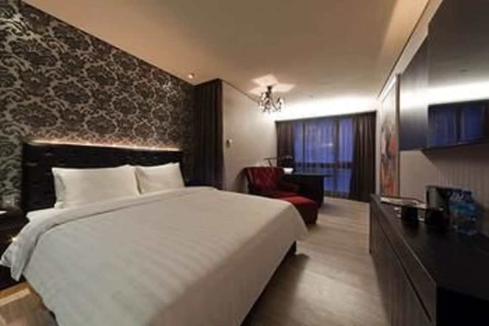 Fx Hotel Taipei Nanjing East Road Branch 17/67