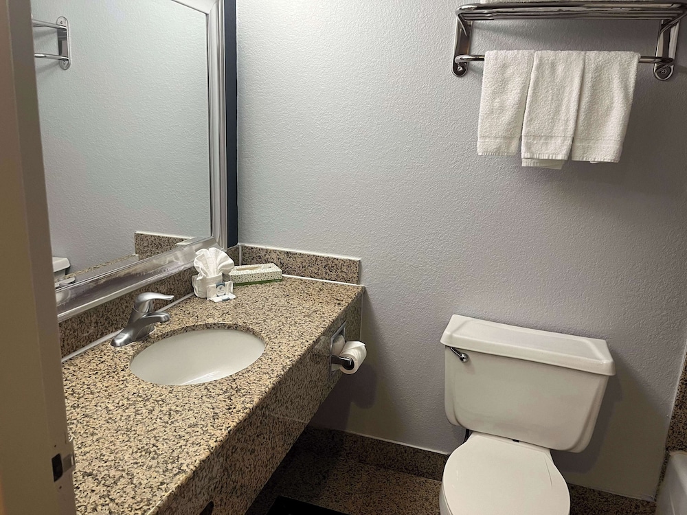 Studio6 Suites Amarillo, TX West Medical Center 42/45