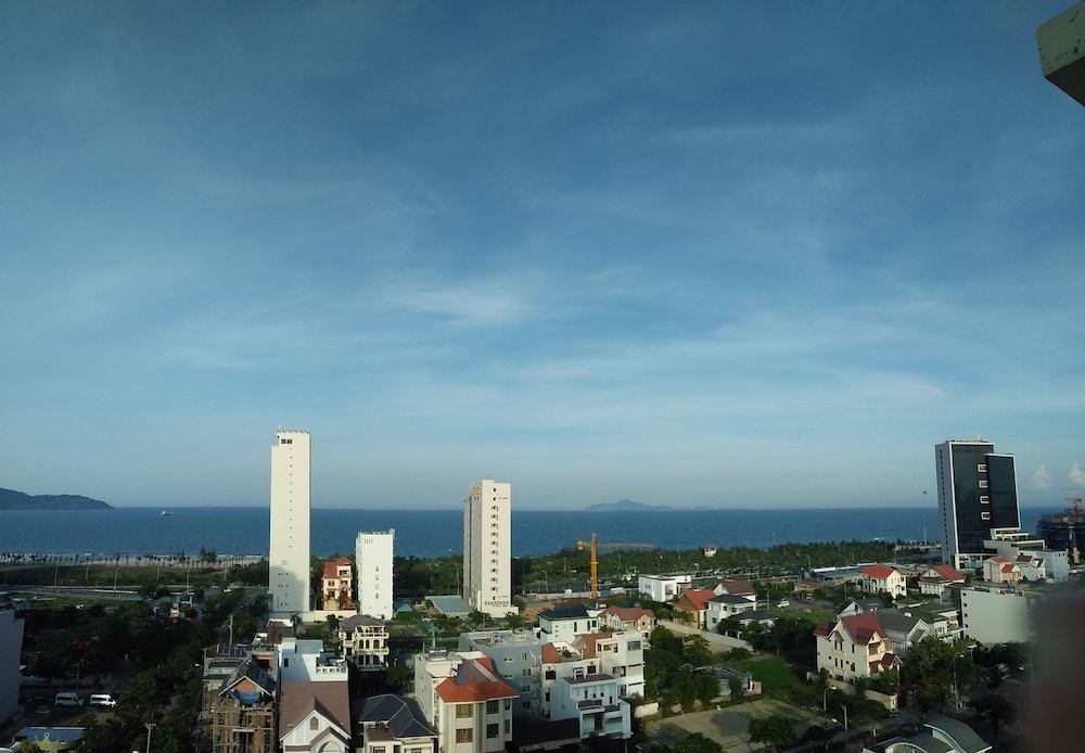 Danaciti Hotel 63/68