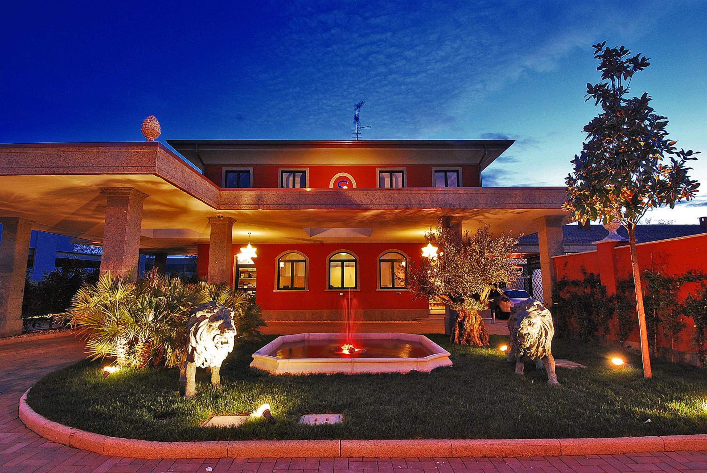 SILVER HOTEL 3/55