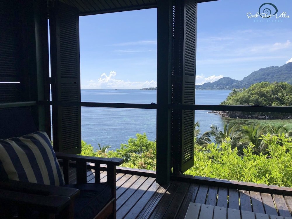 South Point Villas 11/50