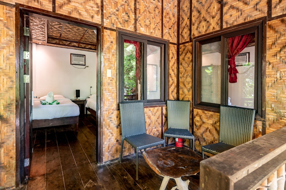 Siargao Inn Beach Resort 6/50