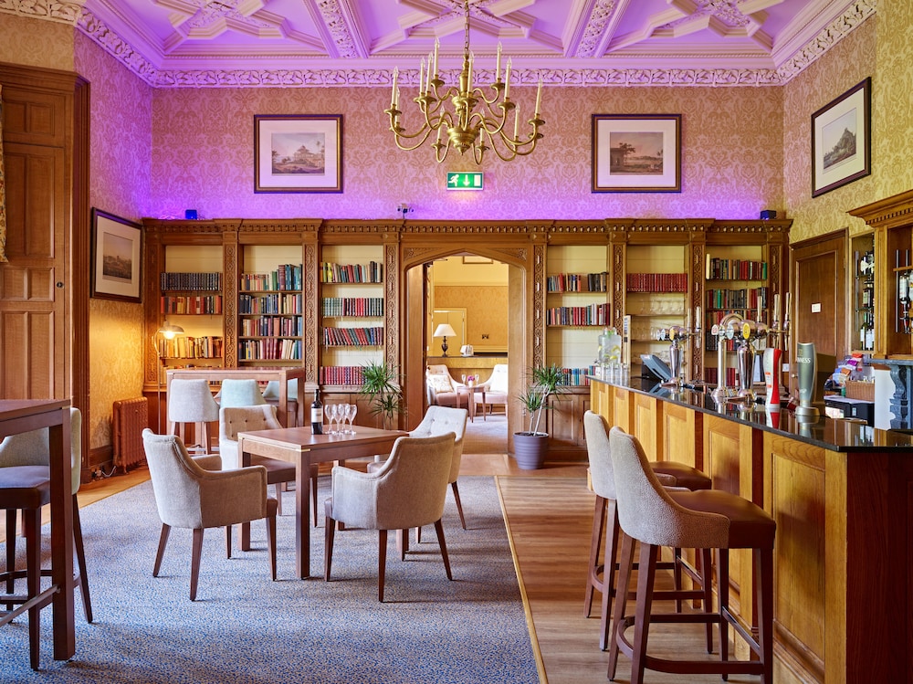 Dumbleton Hall Hotel 59/73