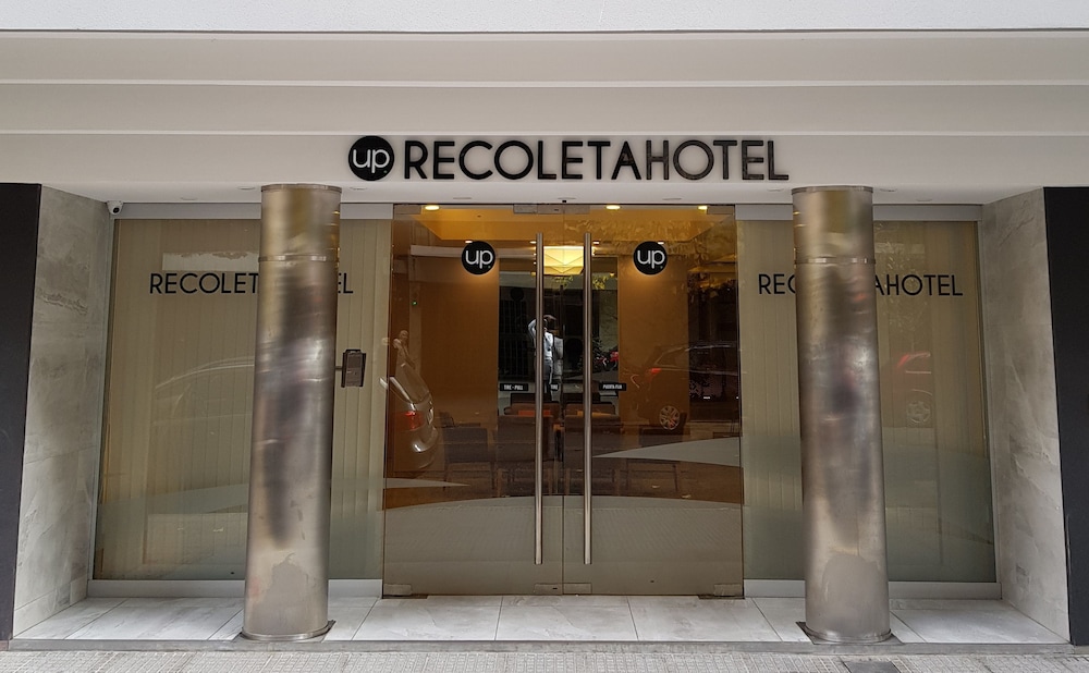 Up Recoleta Hotel 8/56