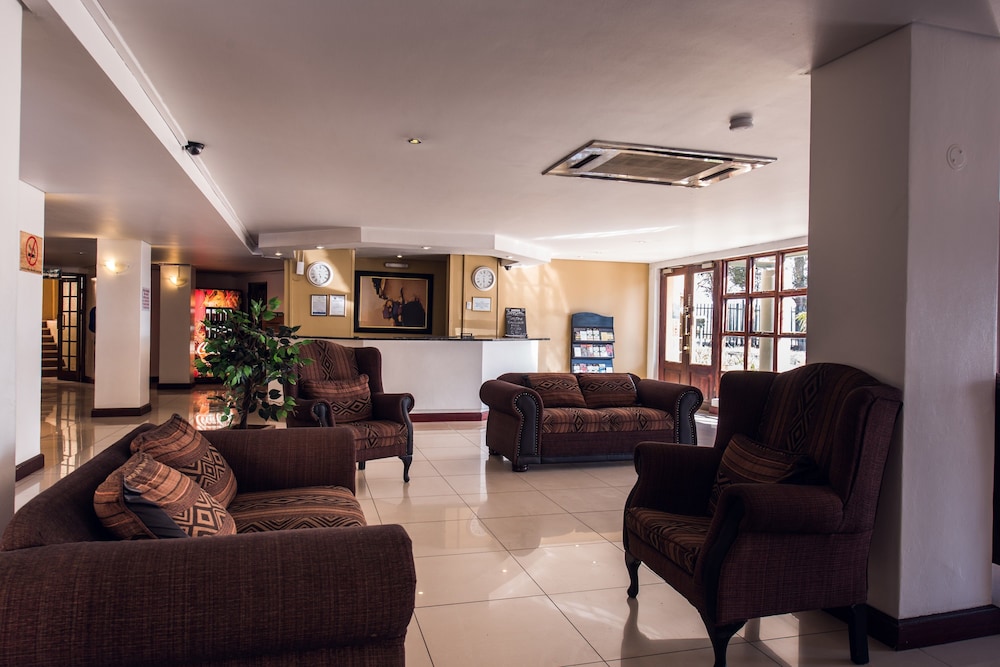 Airport Inn and Suites 25/47