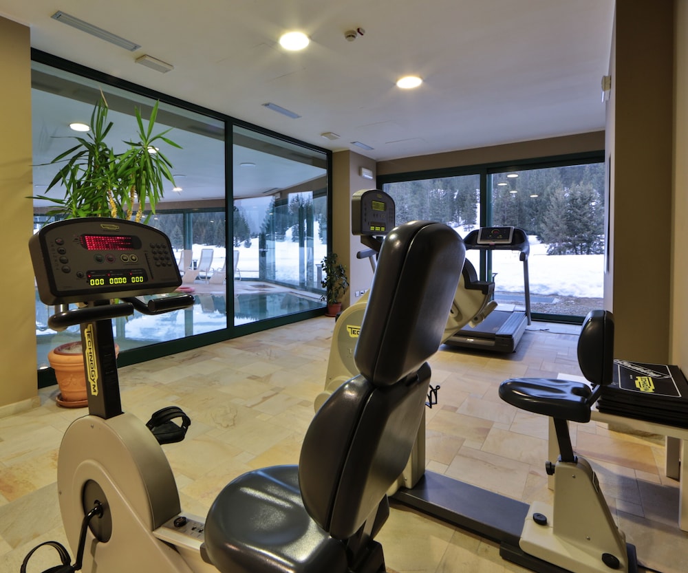 Th Madonna Di Campiglio Golf Hotel 35/74
