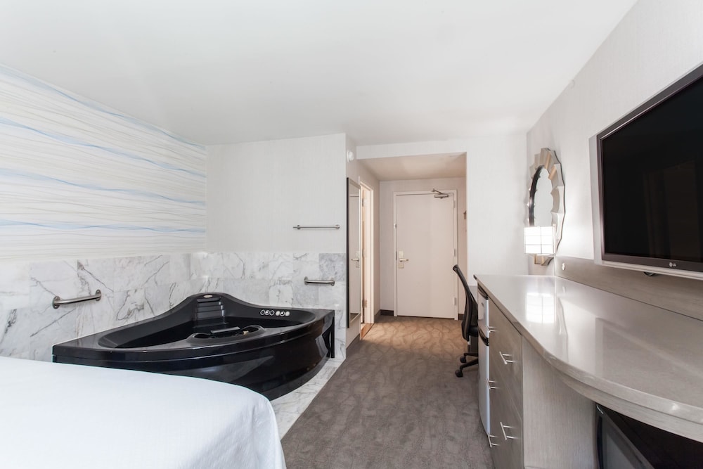 Days Inn by Wyndham Lanham Washington DC 13/40
