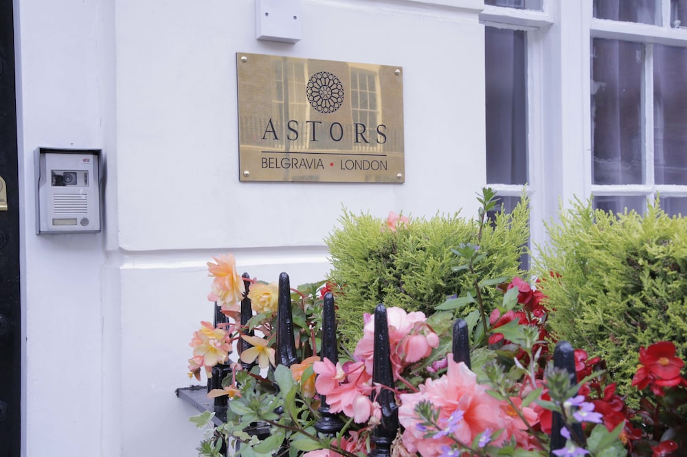 Astors 2/49