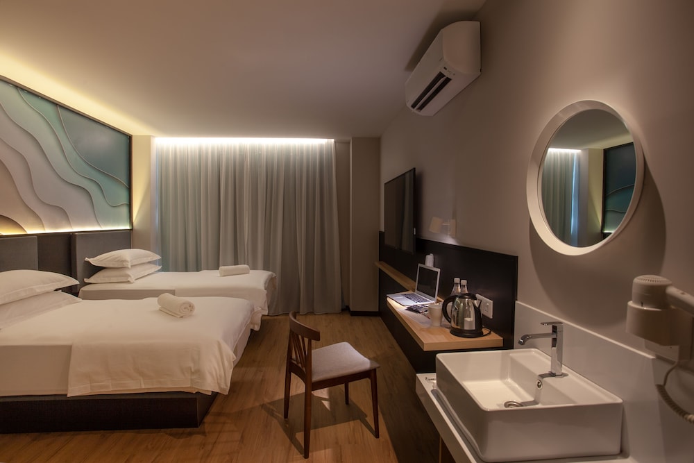 Hako Hotel (Mount Austin) 32/32