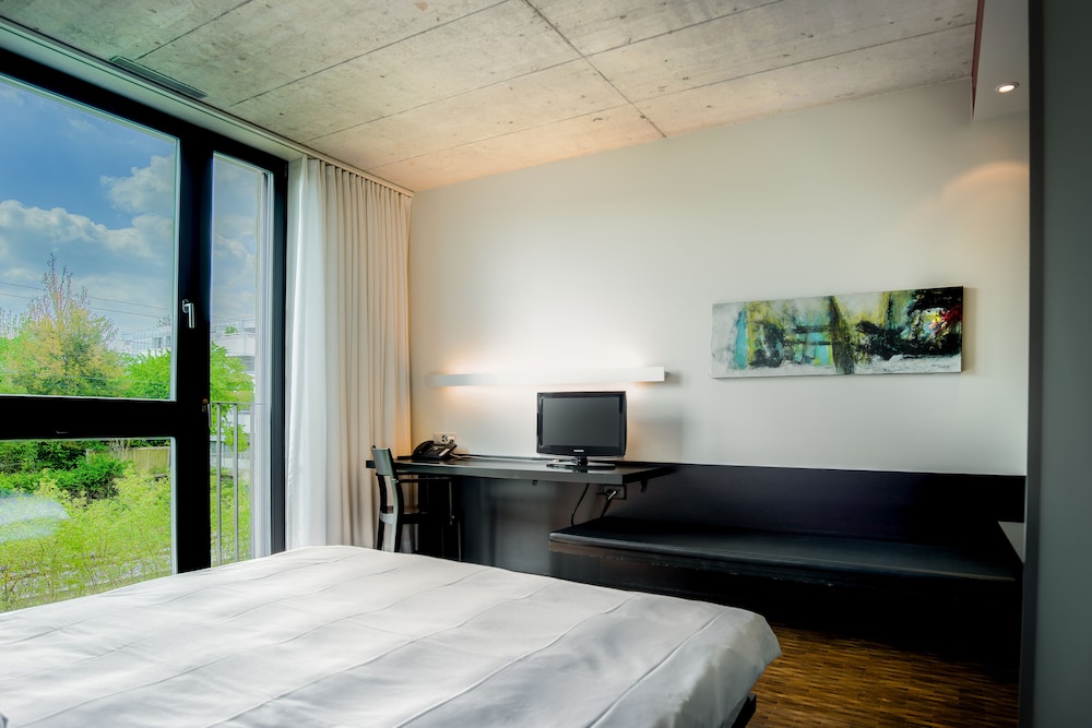 Hotel Kreuzlingen am Hafen 16/45
