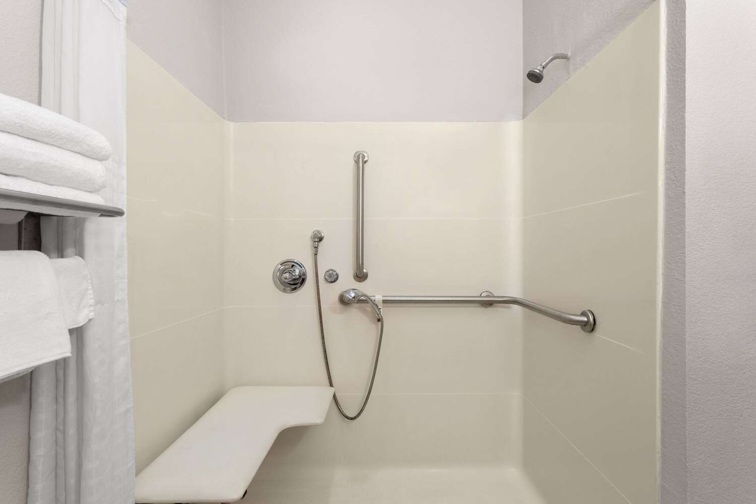 Microtel Inn & Suites by Wyndham Panama City 43/43