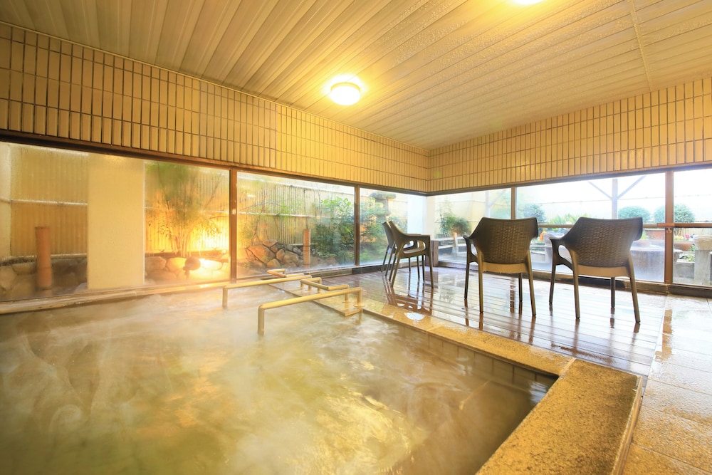 Hotel Kamogawaso 18/40