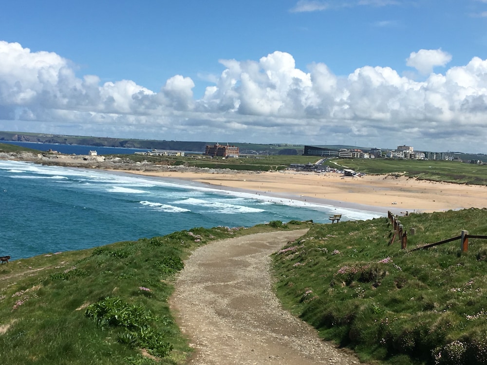 Breakers Lodge - Hostel 57/65