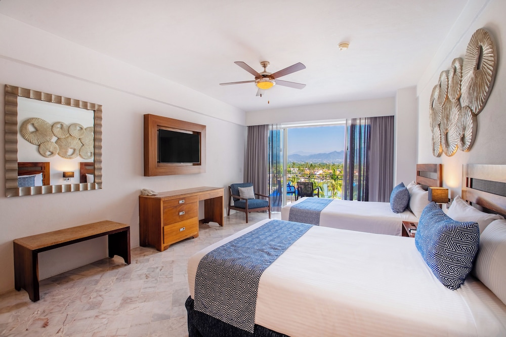 Vamar Vallarta All Inclusive Marina and Beach Resort 13/50