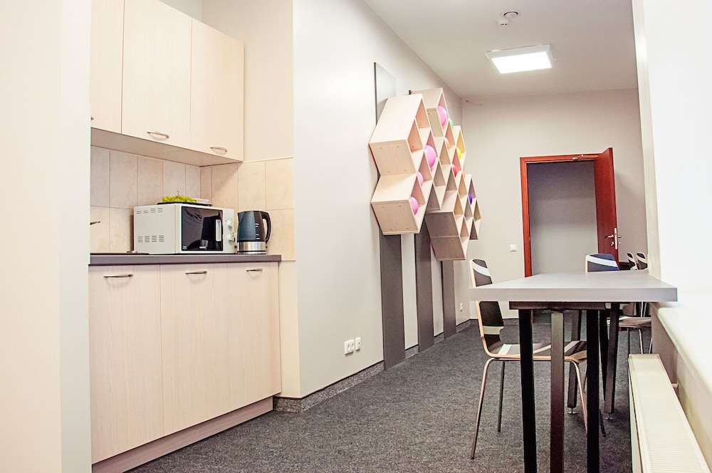 Mosaic Hotel 35/45