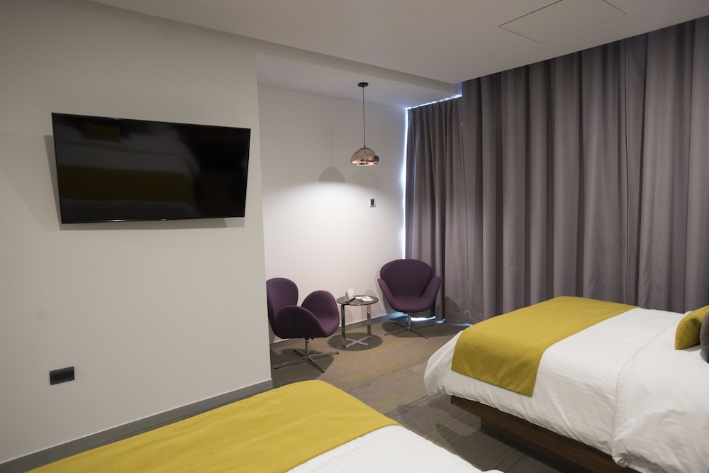 جناح جونيور بسريرين مزدوجين، Hotel Belo Grand Morelia 5/5