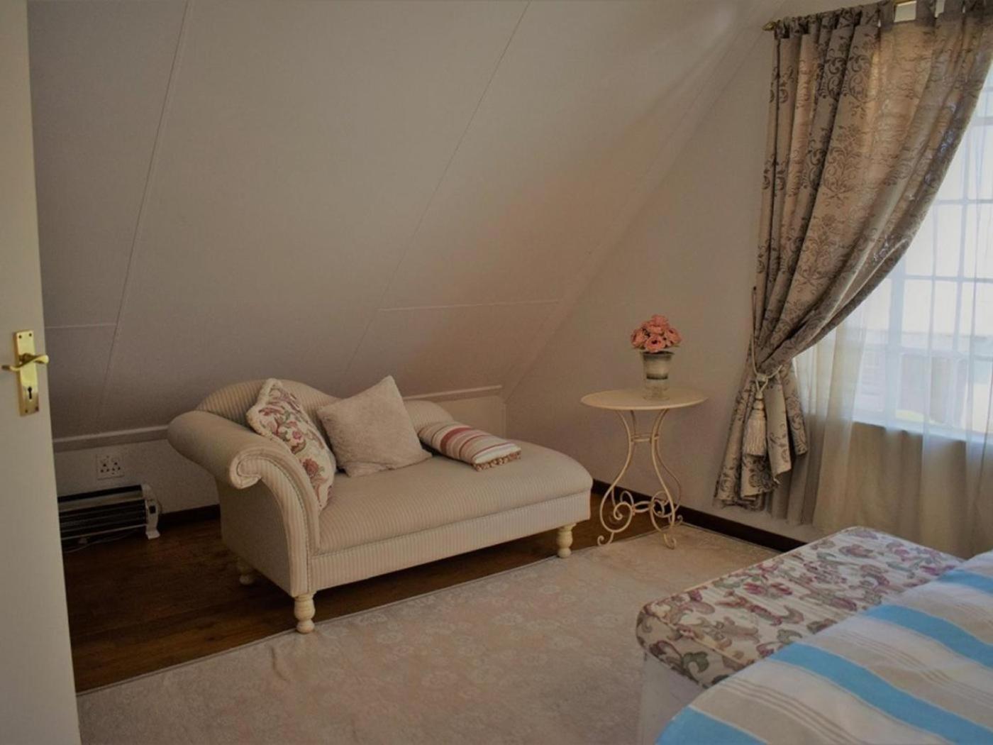 Dullstroom Artist Cottages 30/39