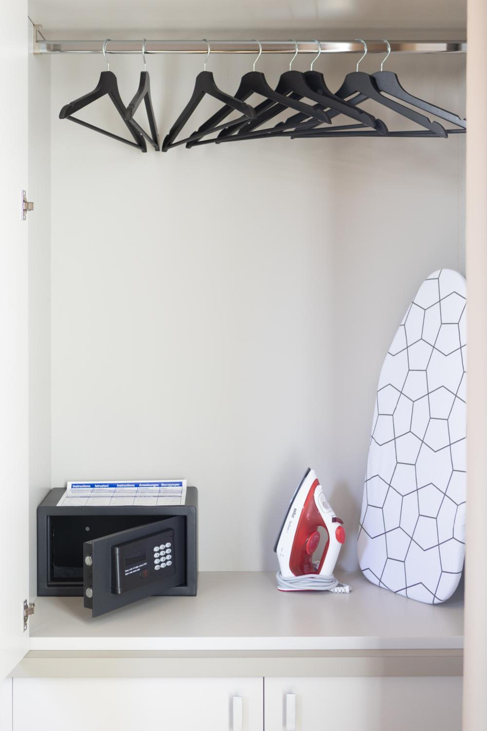 N7 Rooms 7/19