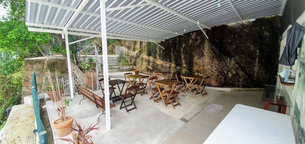 ICARAI SUITES 53/63