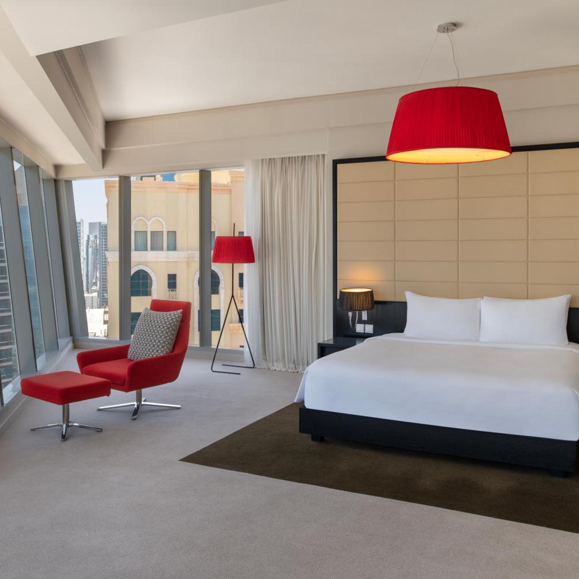 1 Bedroom, Witty, Apartment, King Bed, City View، W Doha 3/7