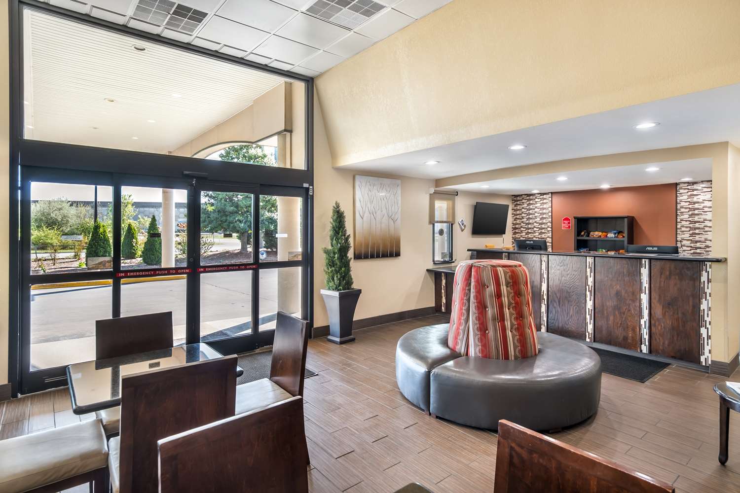 Best Western Green Tree Inn 21/31