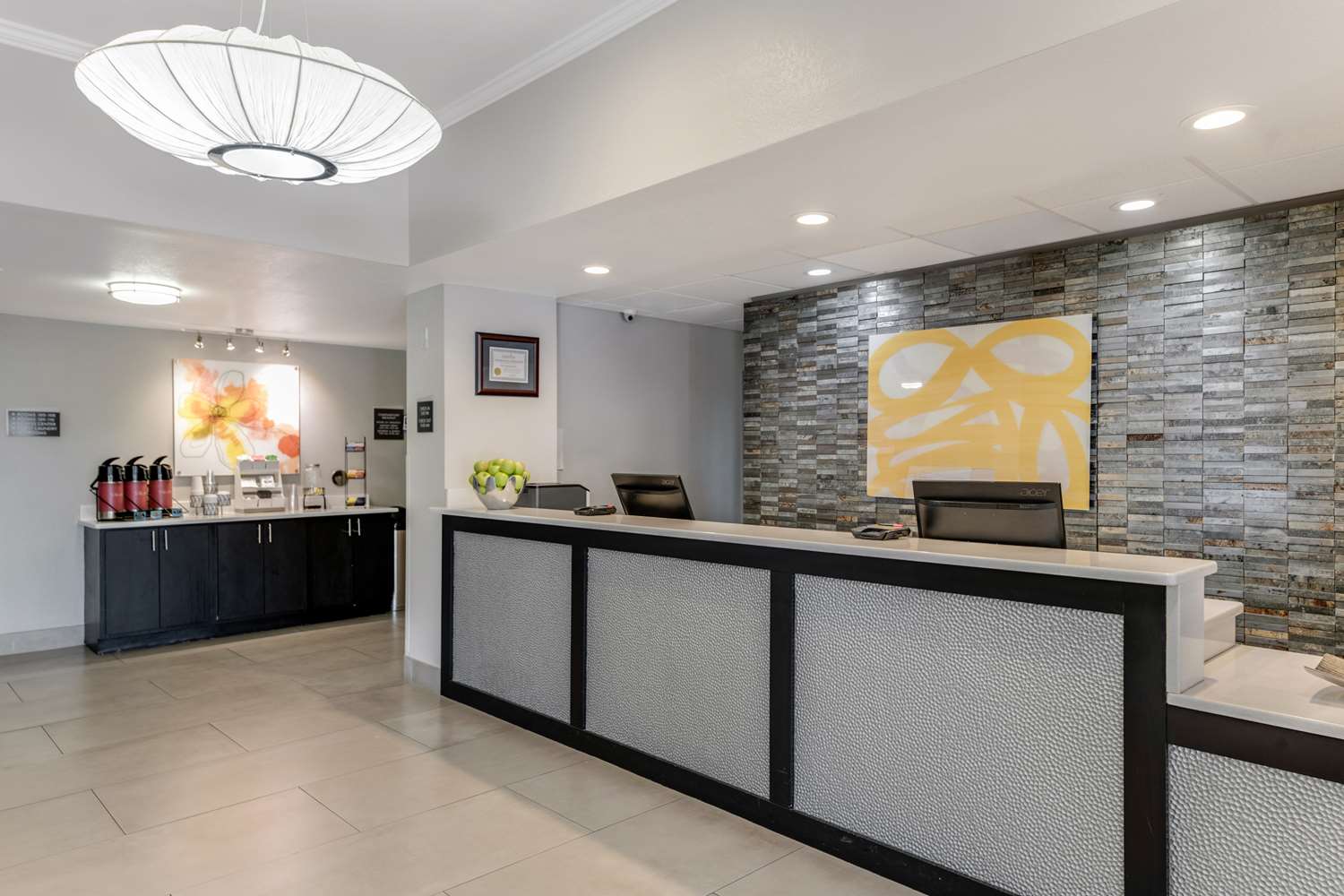 Best Western Auburndale Inn & Suites 6/42