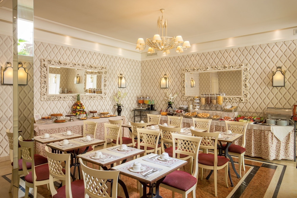 Villa Glori Hotel 43/52