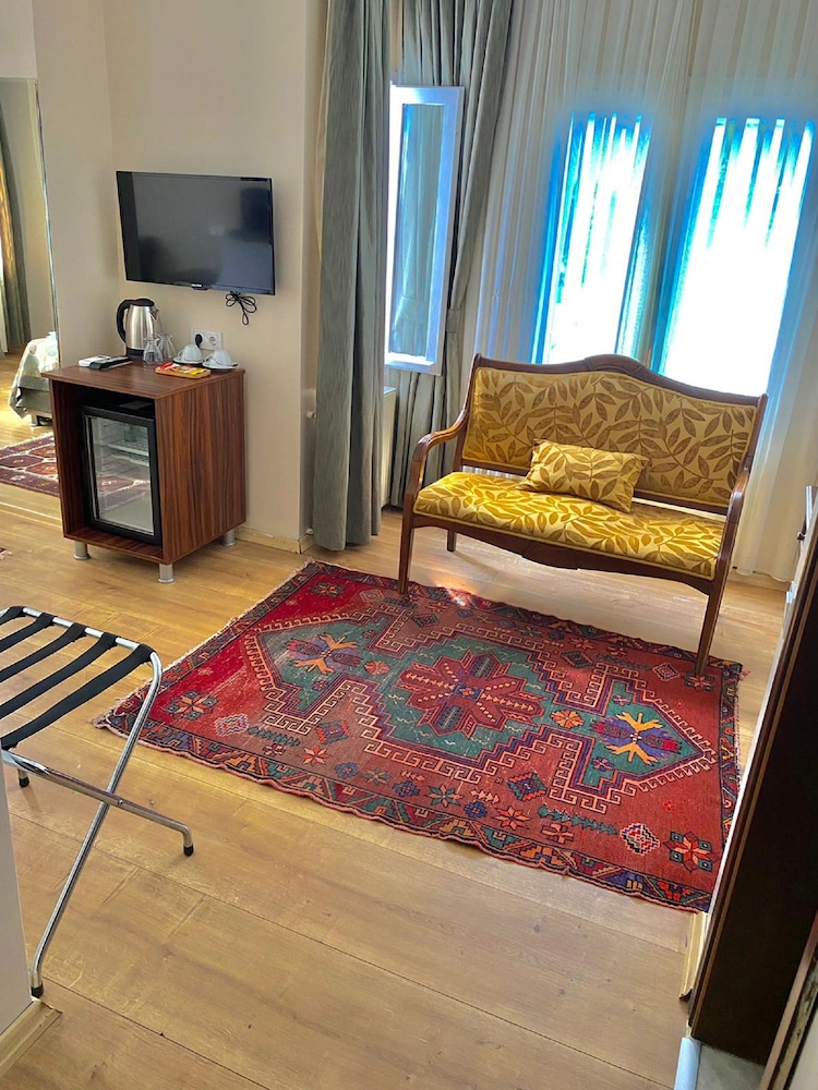 ALATURKA ELEGANCE 51/68