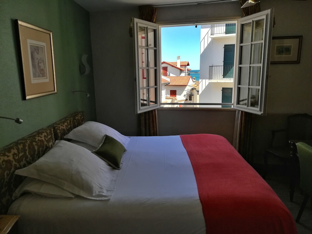 Hotel La Marisa 22/70
