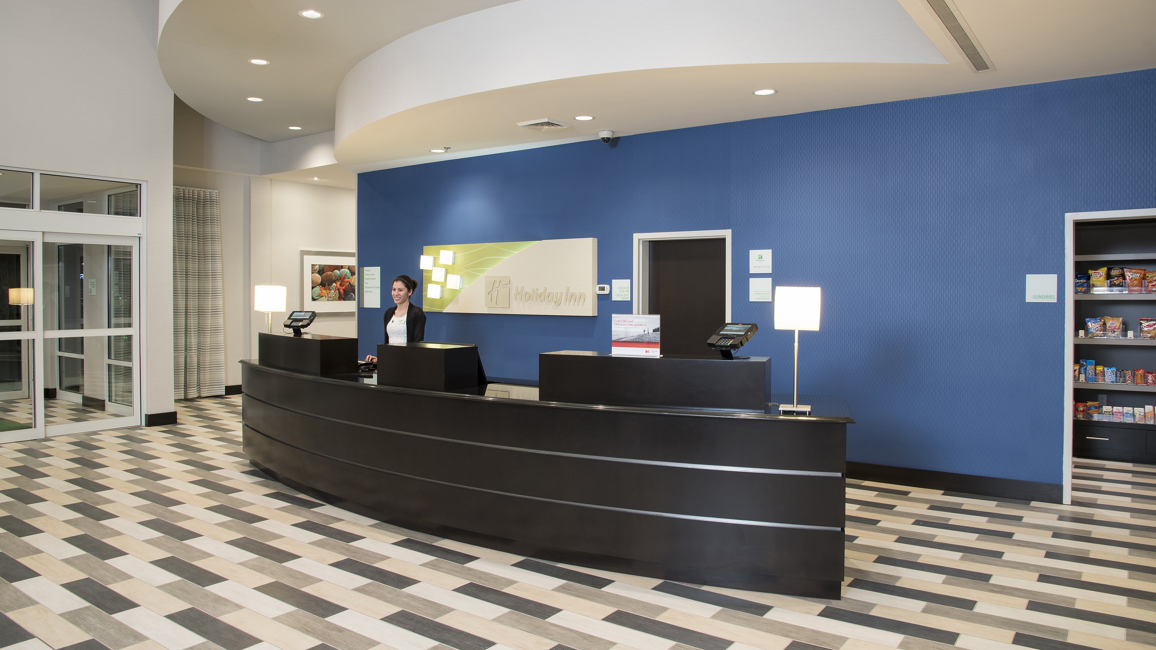 Holiday Inn Indianapolis Airport 5/66