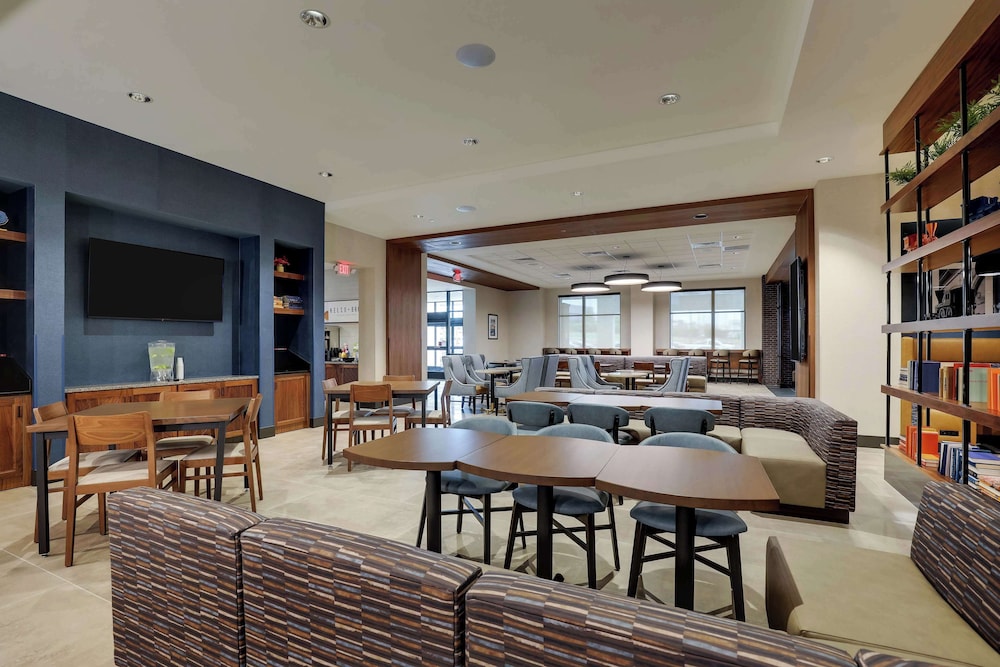 Drury Plaza Hotel Chattanooga Hamilton Place 45/50