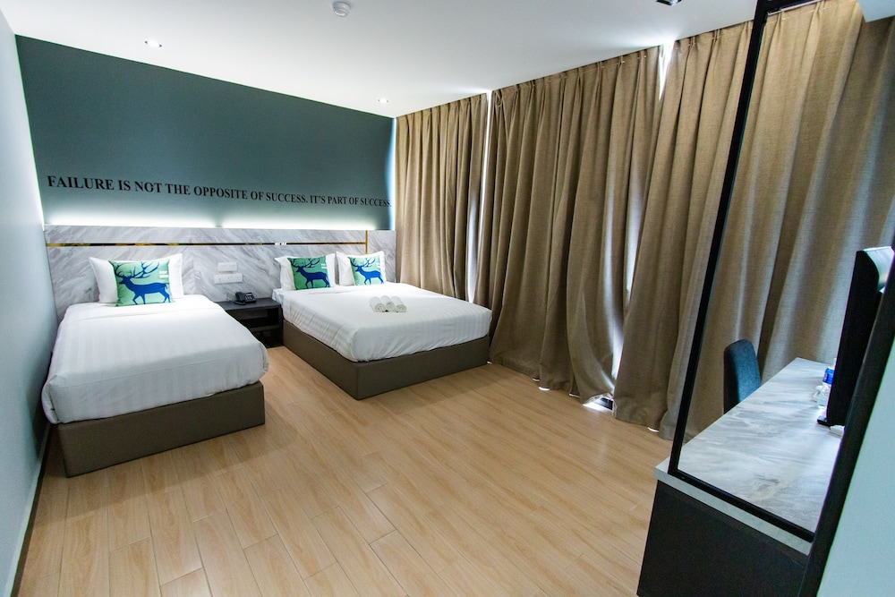 Hotel 99 Sepang KLIA 14/22