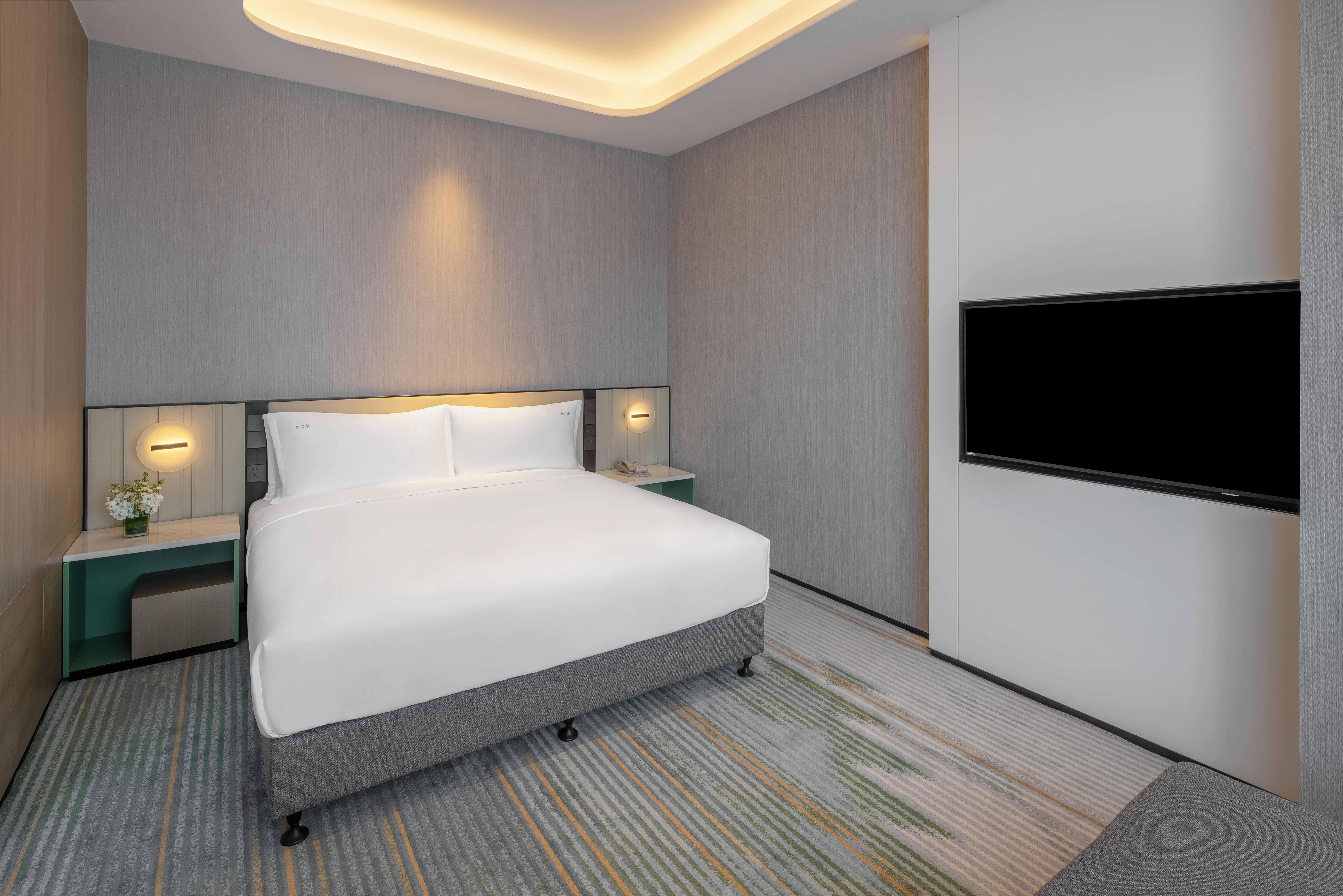 1 Bedroom, Suite, Dining Area