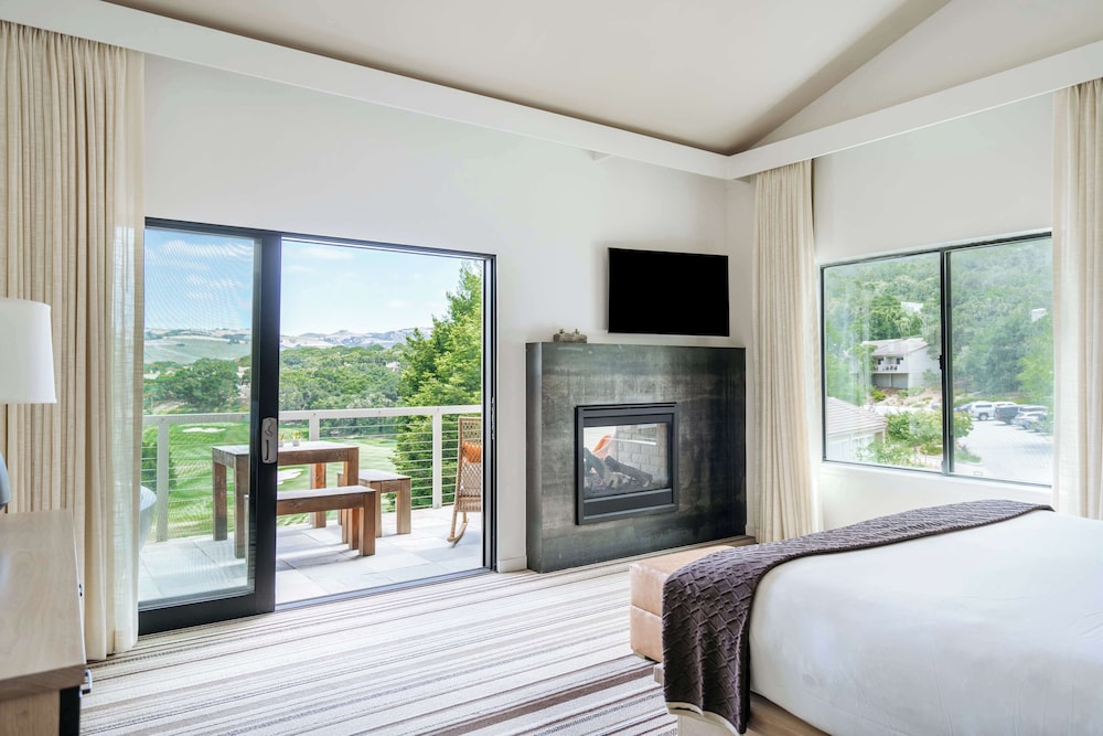 Carmel Valley Ranch 21/76