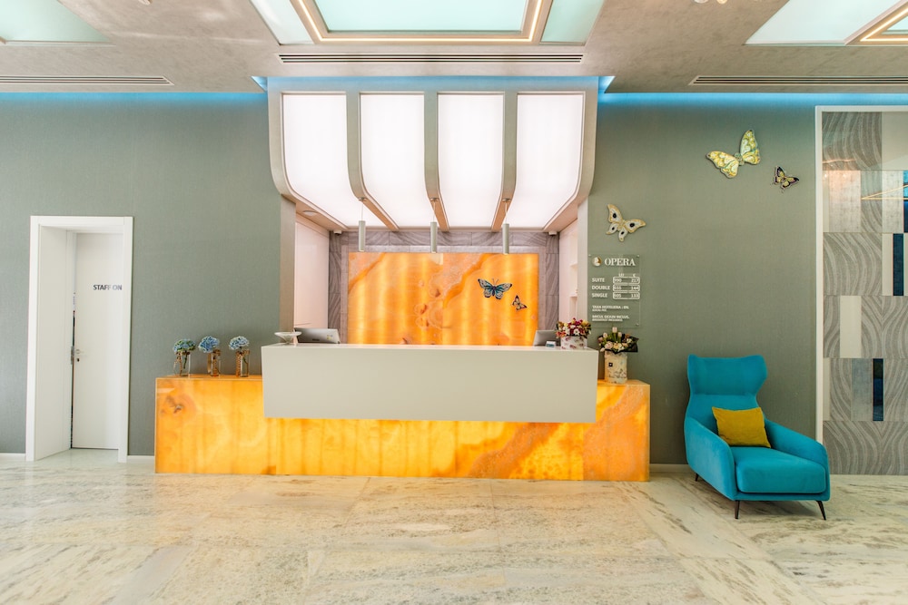 Hotel Opera Mamaia 13/70