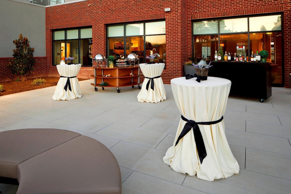 COURTYARD CHARLOTTE FORT MILL, SC 35/53