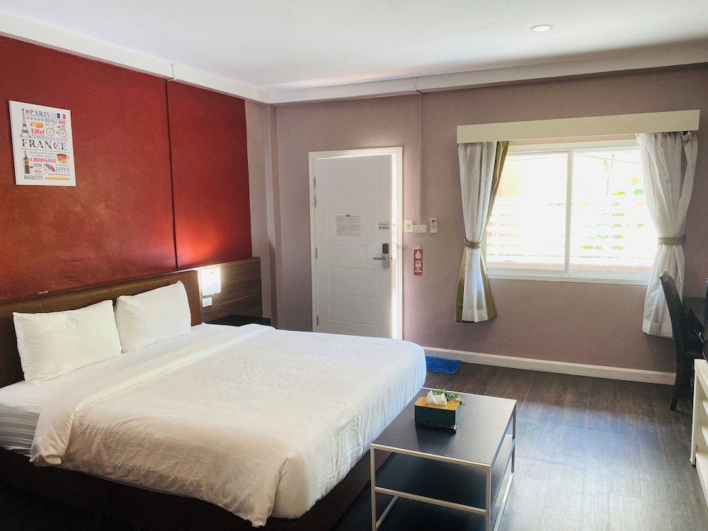 غرفة ديلوكس بسرير كينج، Bella Vista Beach Resort Koh Lipe 2/10