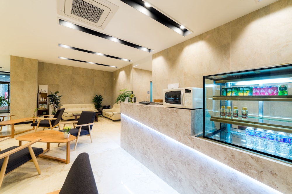 Reborn Suwon Silkroad Hotel 2/35