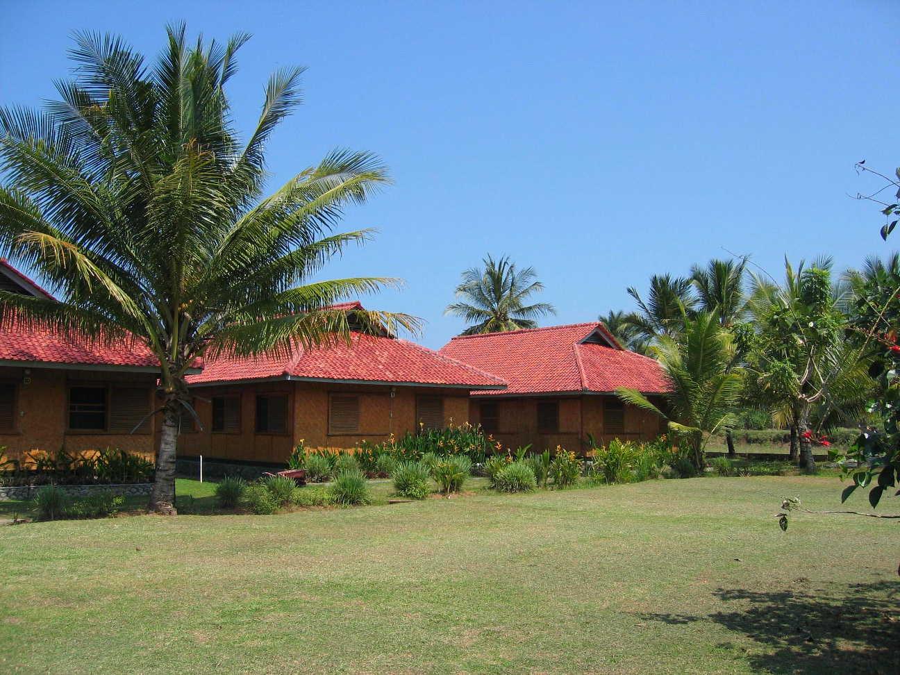 Ocean Queen Resort 28/29