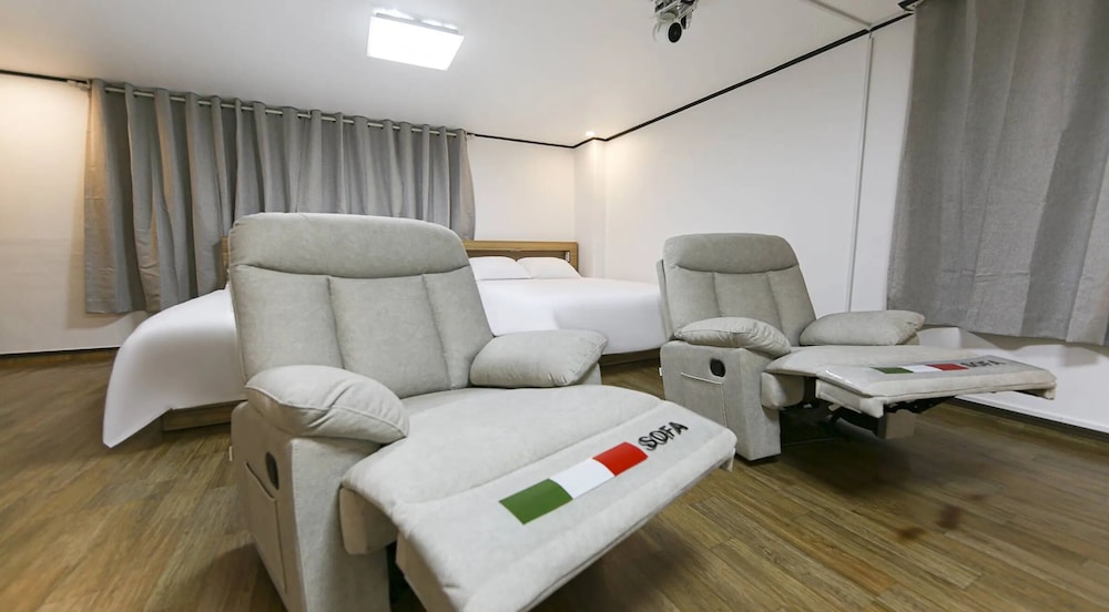 JEJU OAKRA HOTEL 56/70