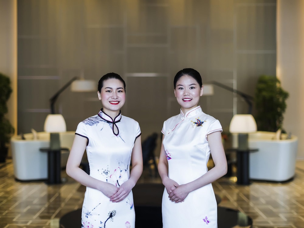 Grand Mercure Wuhan Qiaokou 4/50