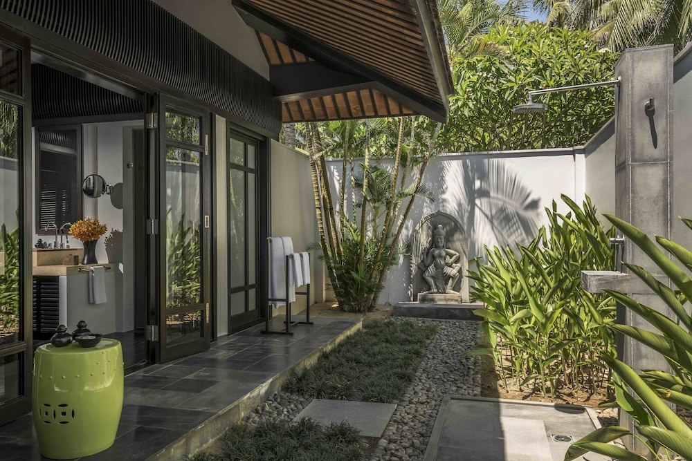 Four Seasons Resort The Nam Hai, Hoi An, Vietnam 12/72
