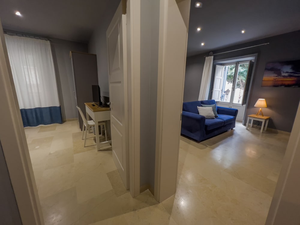 ZIBIBBO SUITES & ROOMS 50/76