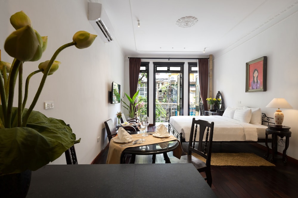 Centraltique Downtown Living 28/47