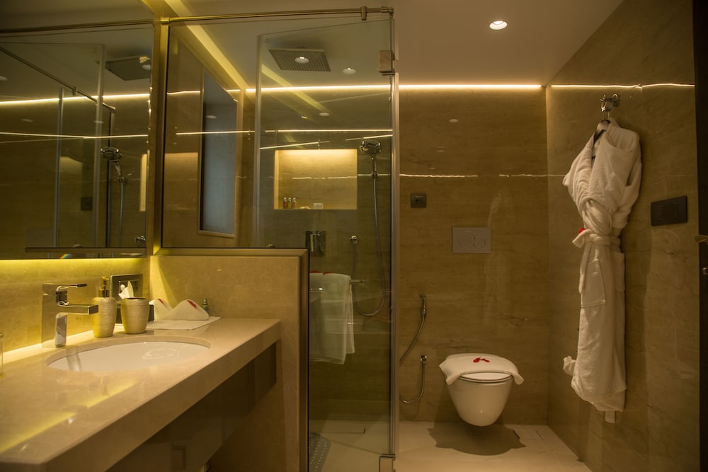 Fazlani Natures Nest - A Wellness Retreat 50/50