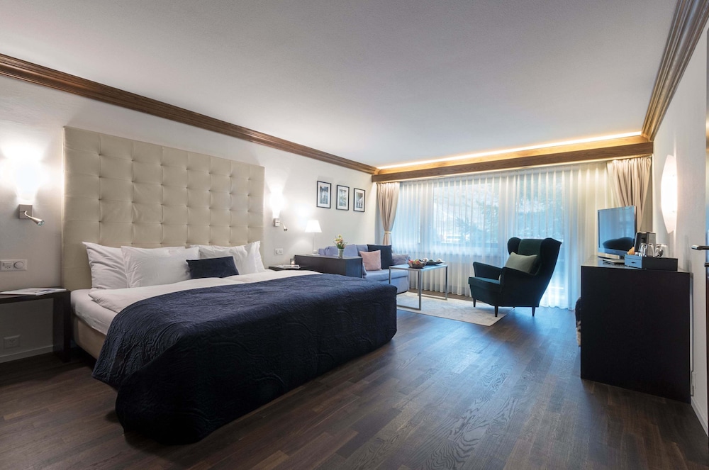 Deluxe, Double Bed, Mountain View