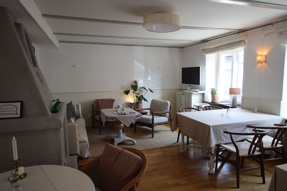 Hotell Bäckagården 35/50