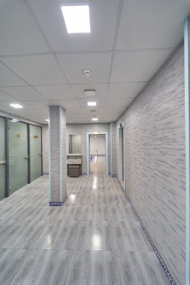 Asli Makon Hotel 41/44
