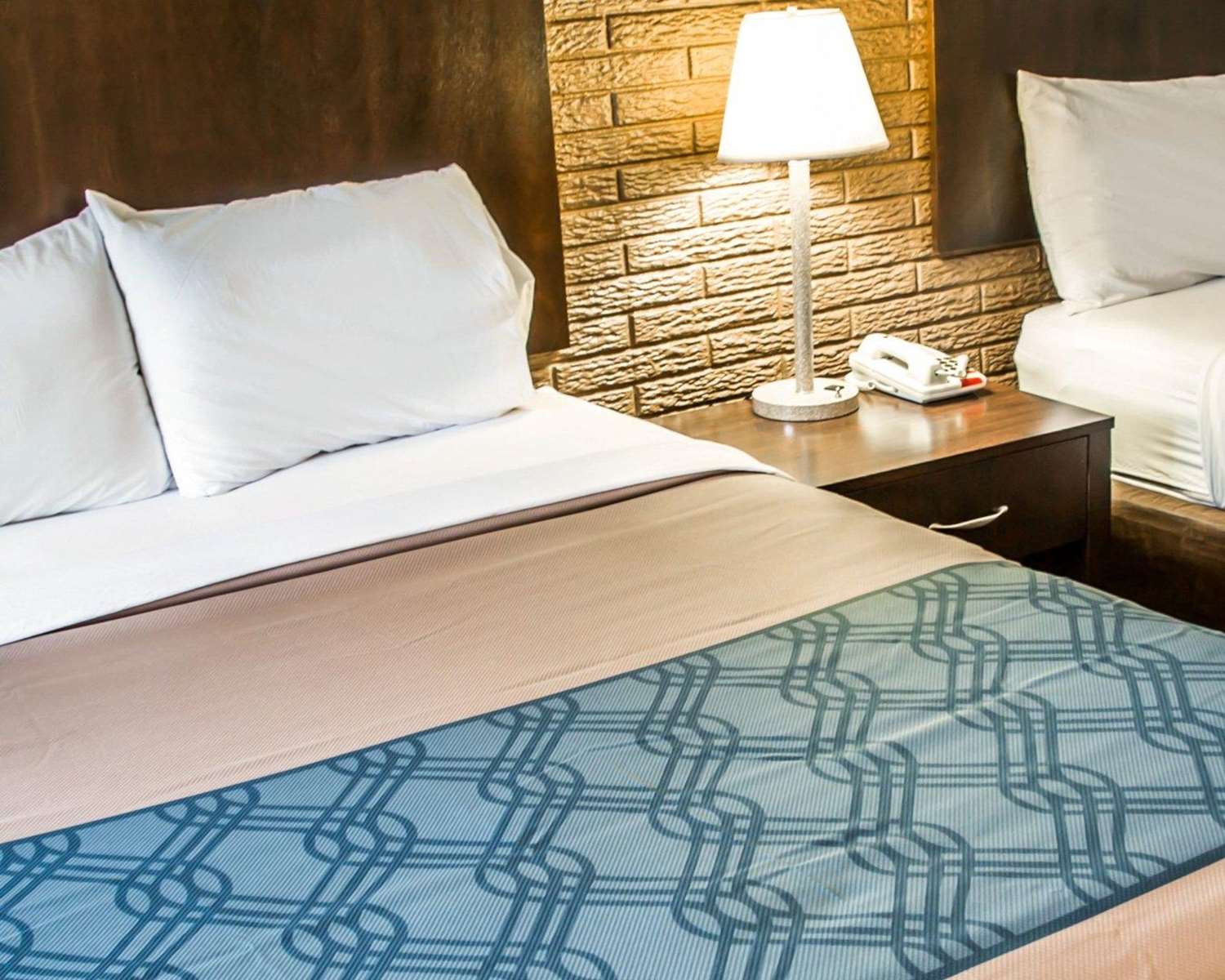 ROOM, 2 QUEEN BEDS